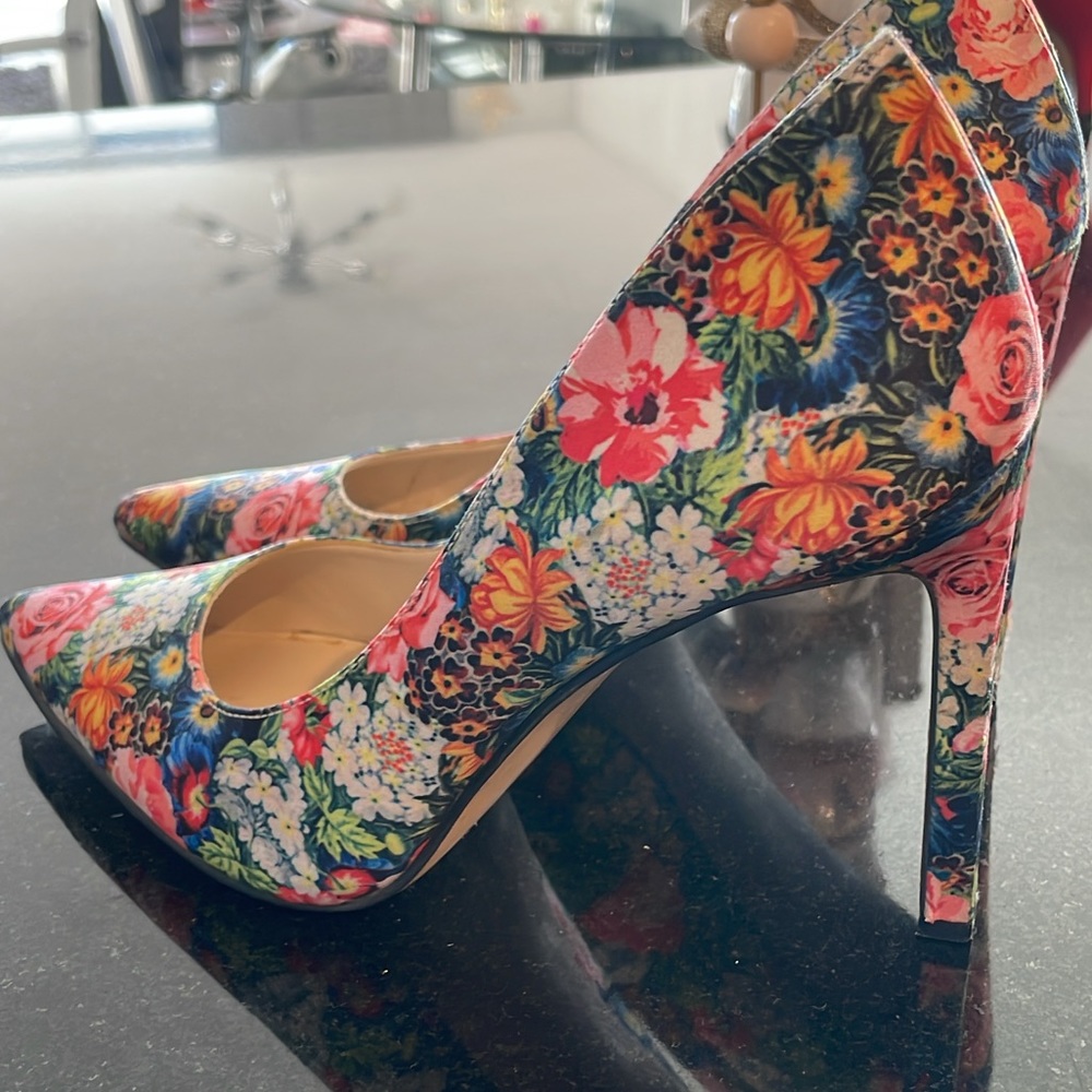 Nine West Flowers High Heels
